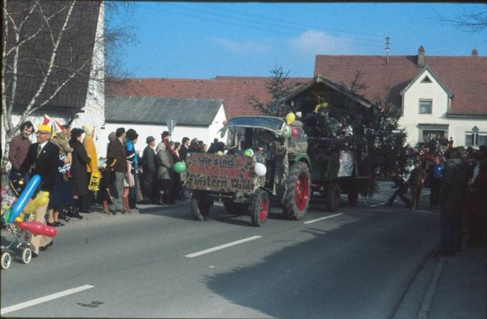 1980Faschingsumzug (12).jpg