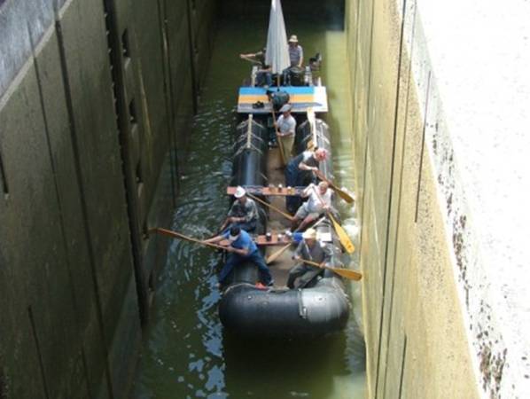 2005schlauchboot (68).JPG